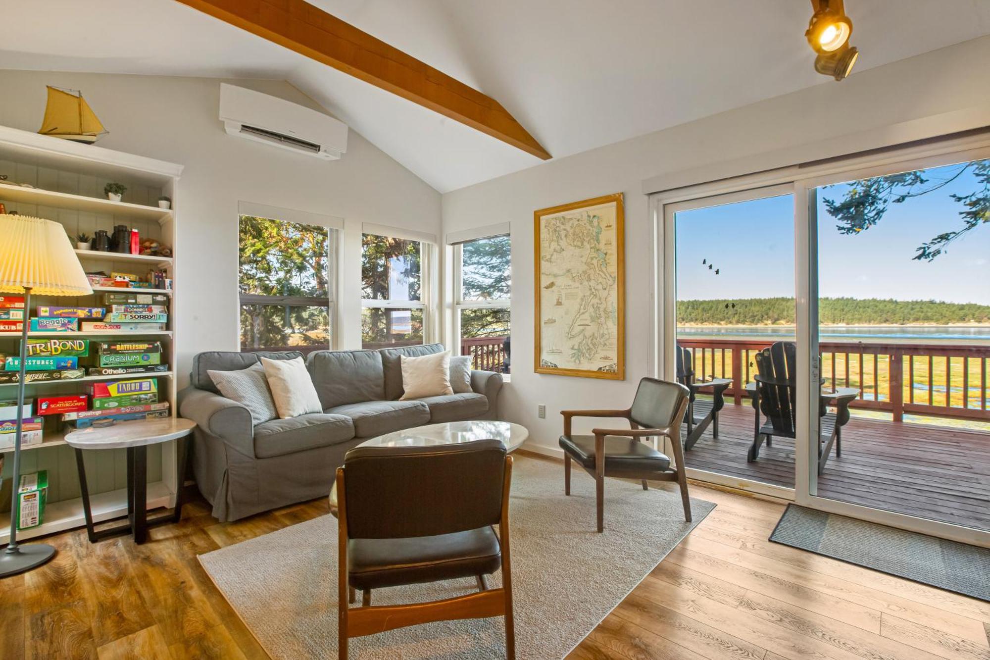 Marrowstone Island Beach Cabin Exterior photo